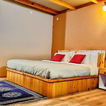 Mystic Pangong Hotell Spangmik Exteriör bild