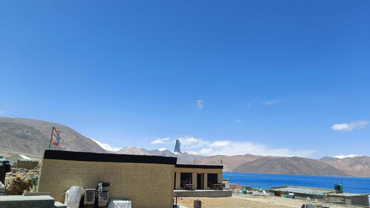 Mystic Pangong Hotell Spangmik Exteriör bild