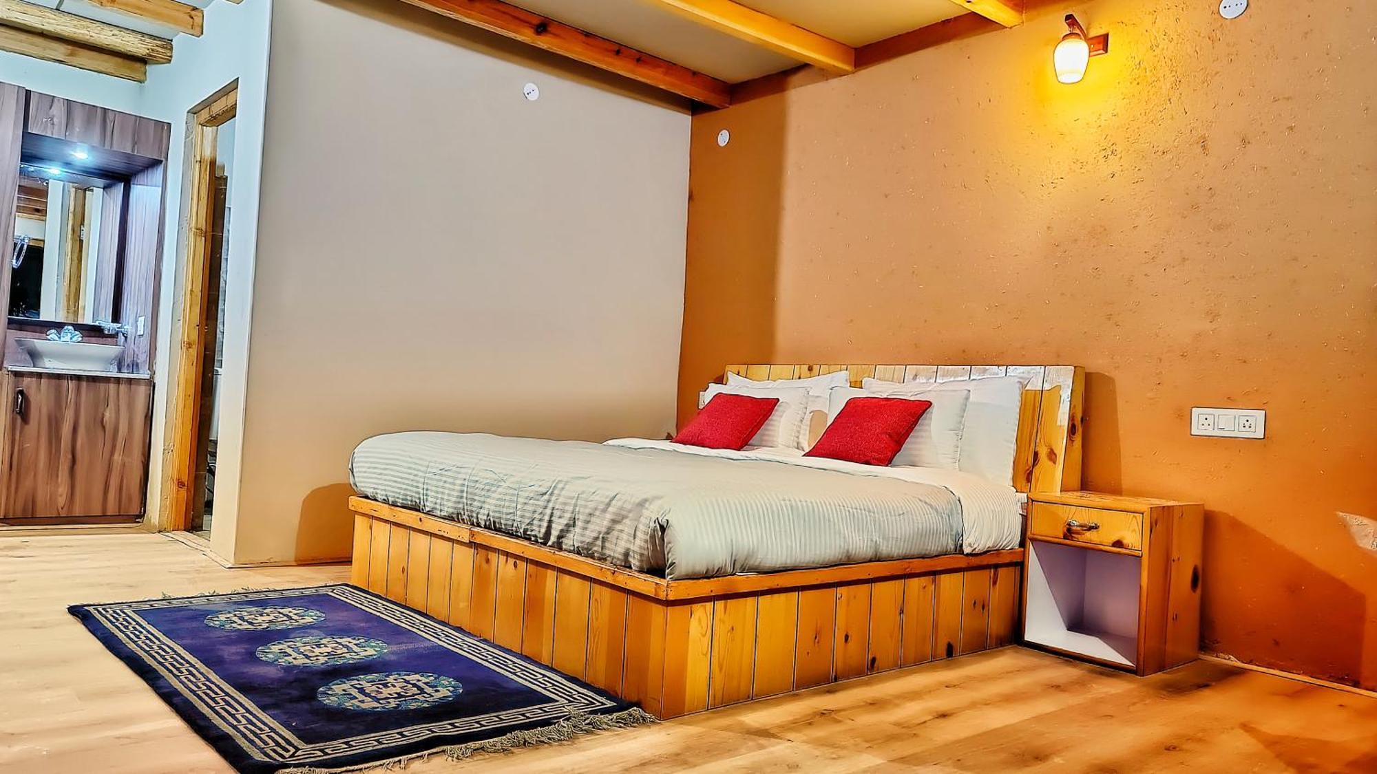 Mystic Pangong Hotell Spangmik Exteriör bild
